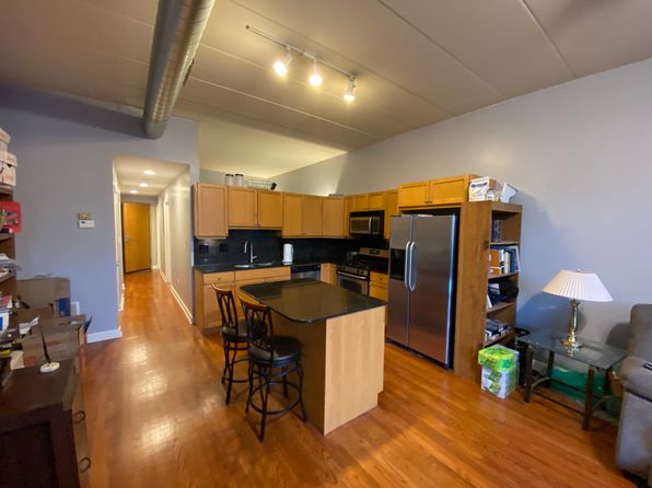 839 S Western Ave #208