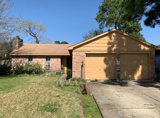 12819 Drifting Winds Dr, Houston, TX 77044
