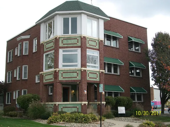 158 Jefferson St, Valparaiso, IN 46383