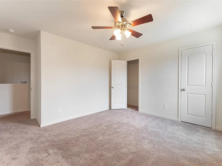 19808 Grover Cleveland Way — Photo 13