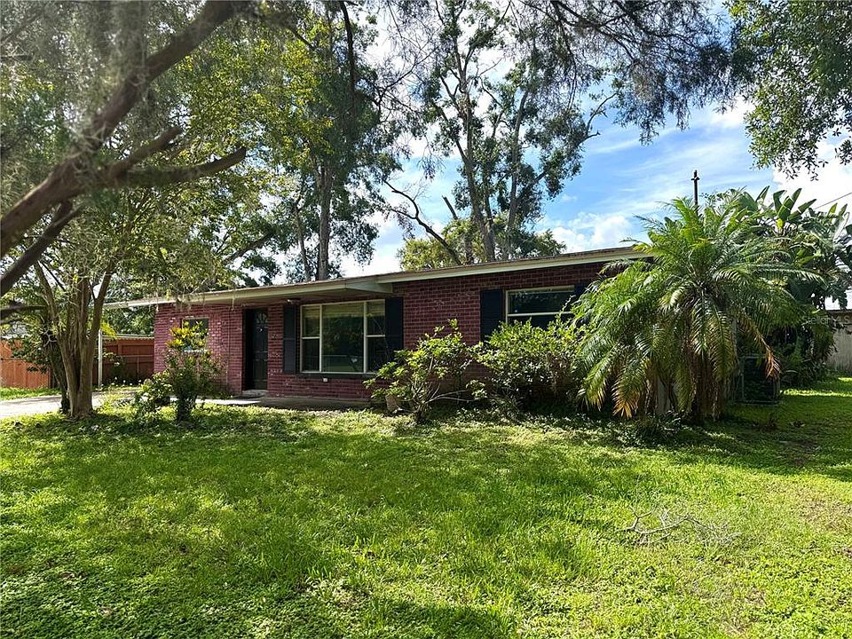 1st image of 7618 Alvina St