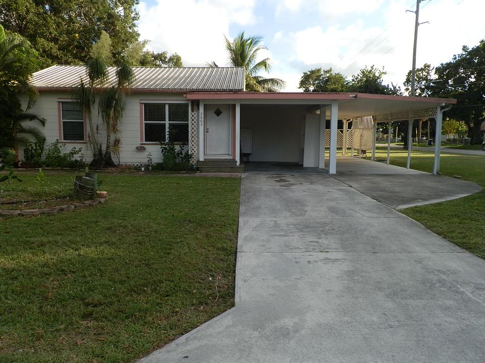 1st image of 2605 E Ohio Avenue