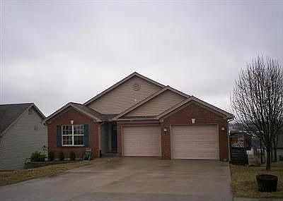 1st image of 121 Fox Tail Ln