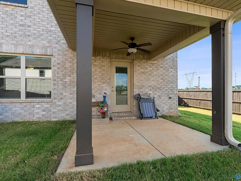 27758 Whitechapel Dr — Photo 19