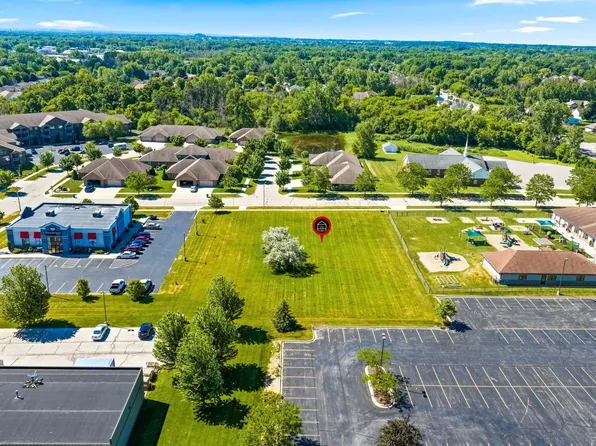 Golden Eagle Dr, Green Bay, WI 54313
