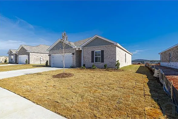 103 Betty Williams Dr — Photo 1