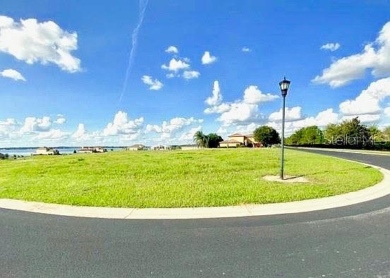 1st image of 162 Stargrass Dr