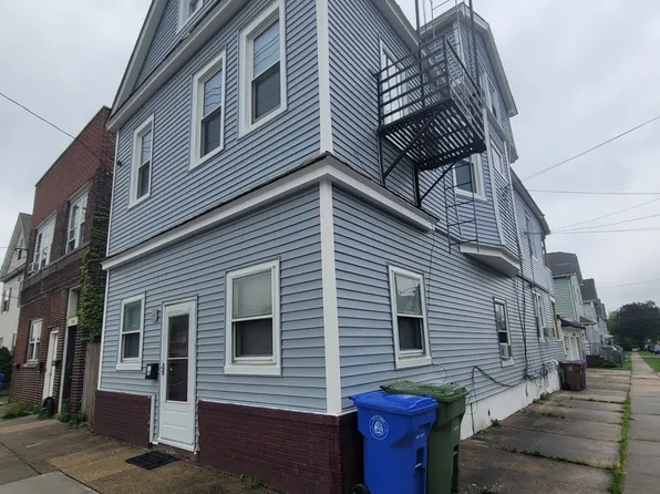 1200 S Wood Ave #B, Linden, NJ 07036