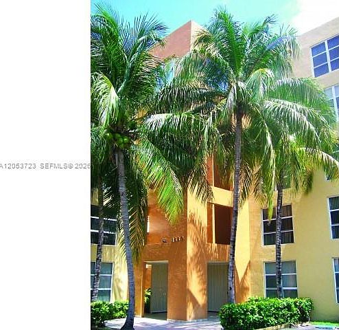 1st image of 1850 SW 122nd Ave APT 118