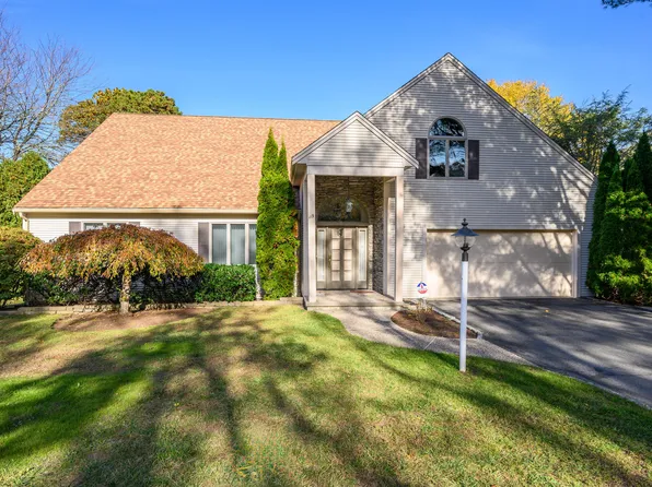 119 Pond View Drive, Centerville, MA 02632