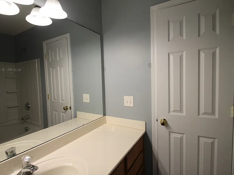 1364 Walnut Hill Dr — Photo 27