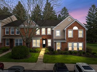 34 Hillsborough Ct, Rockaway Twp., NJ 07866