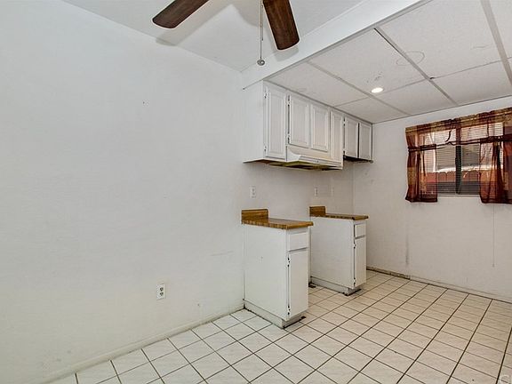 5th image of 12828 Ramona Blvd Unit 69