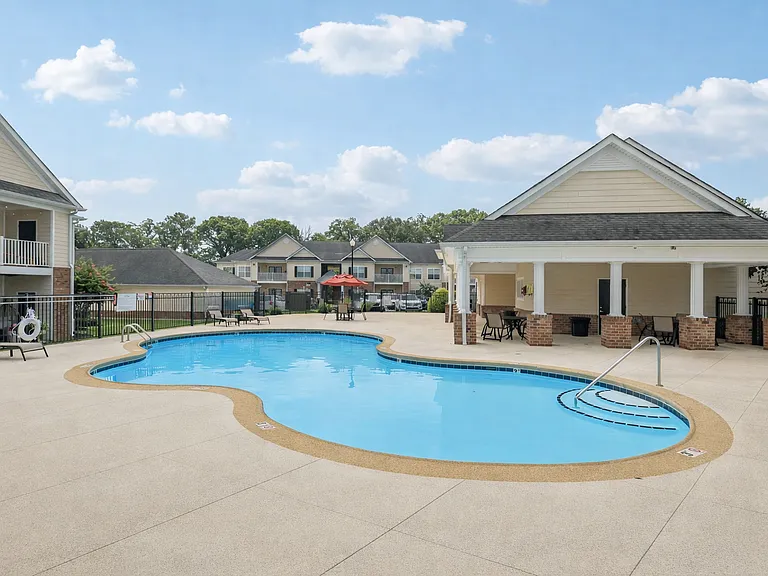 Cumberland Trace Village Apartments — Photo 55