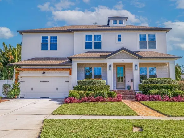 701 Alda Way NE, Saint Petersburg, FL 33704