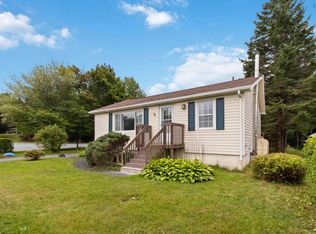2 Kelly St, Halifax, NS B3N 1W1