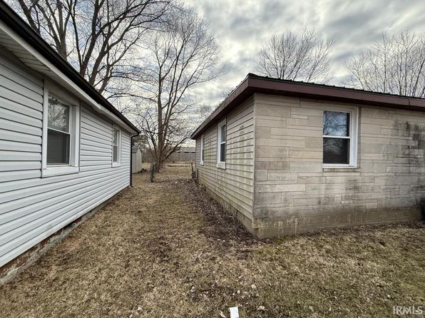 3812 S Ebright St, Muncie, IN 47302