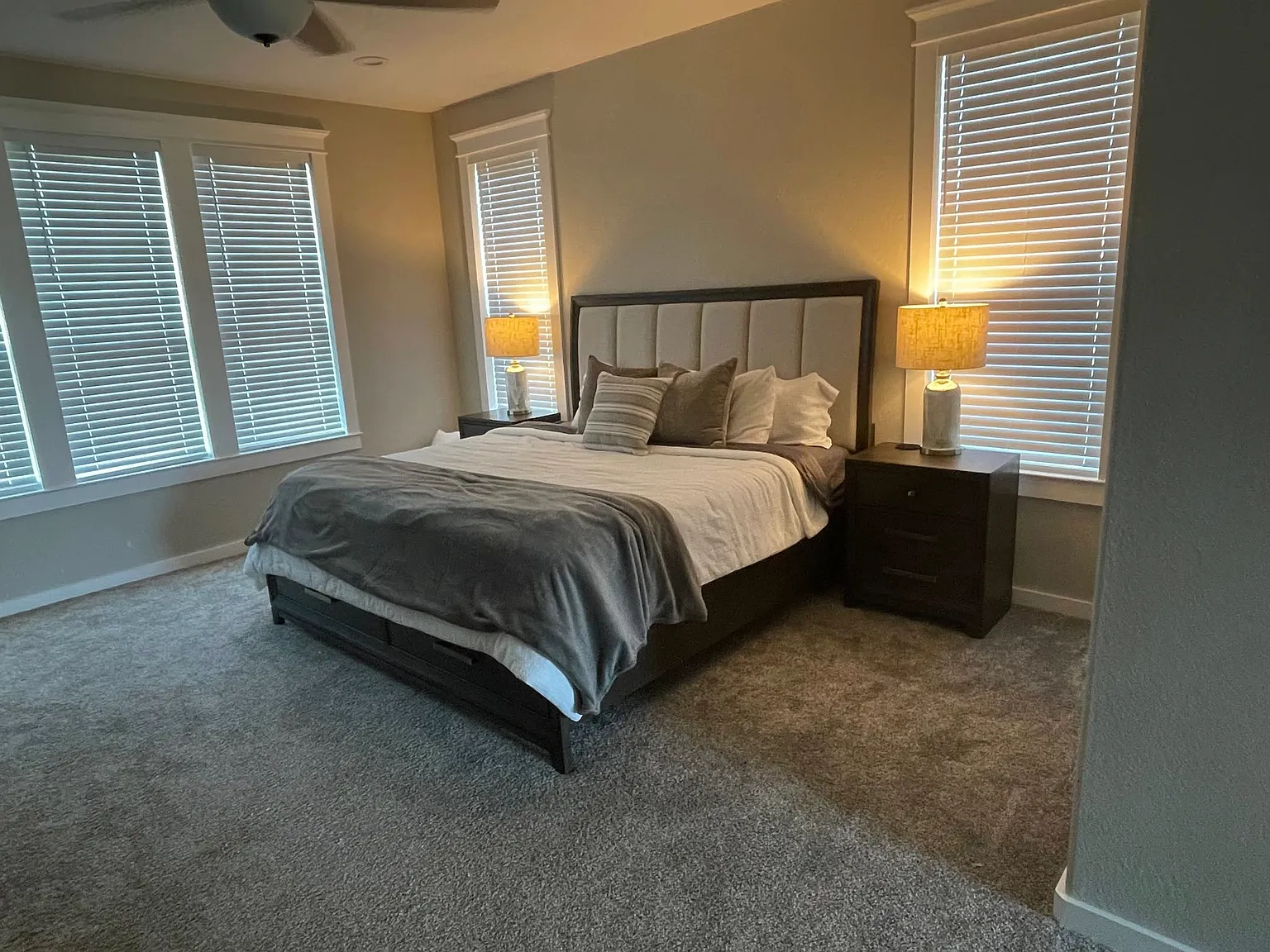 4 bed, 2620 sqft, $3,000 — Photo 2