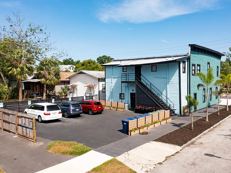 1221 E Columbus Dr #A — Photo 15