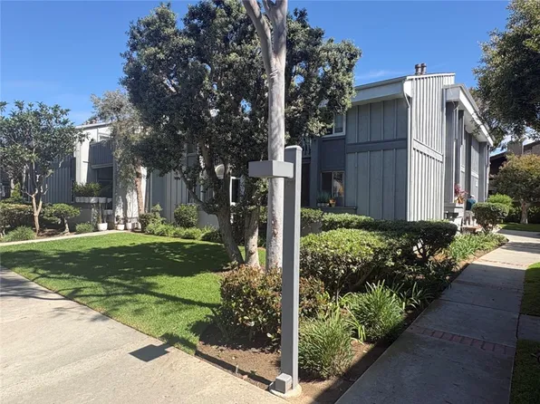 16982 Pacific Coast Hwy, Huntington Beach, CA 92649
