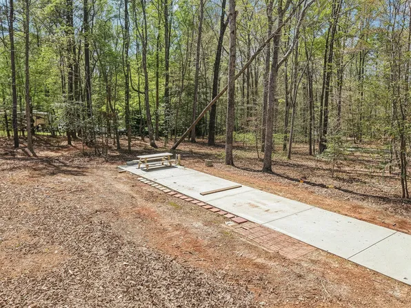101 Nebow Ln, Louisburg, NC 27549