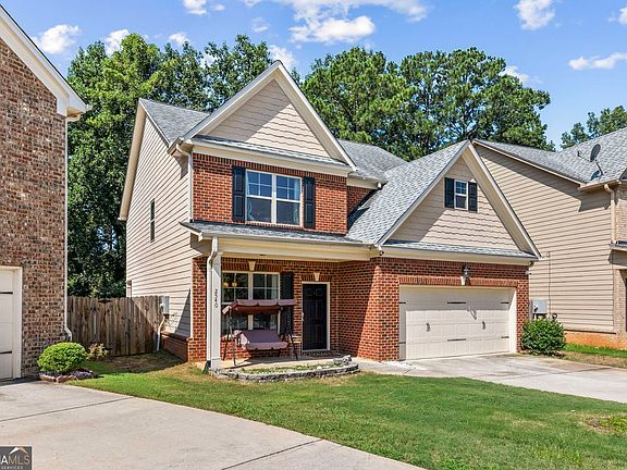 2nd image of 2540 Trelipe Dr