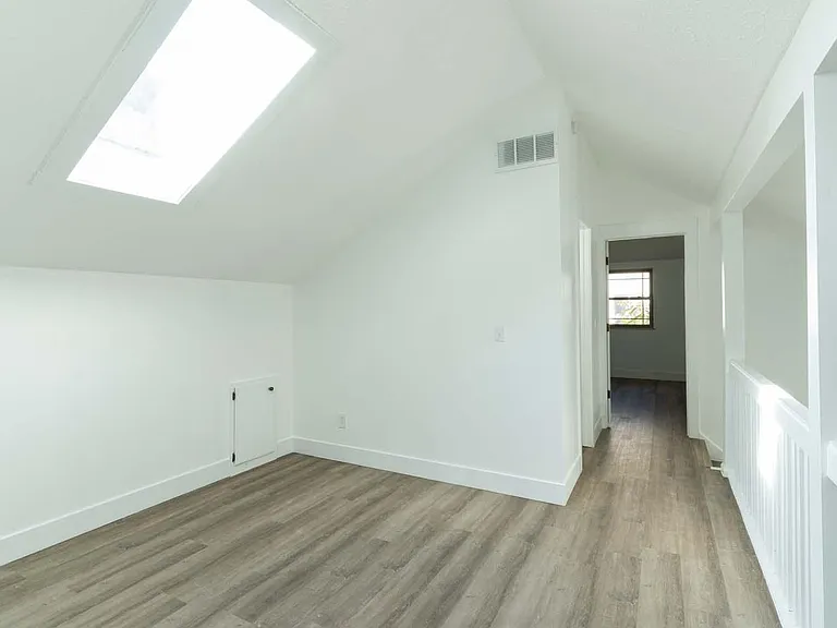 69 Groton Dr — Photo 23
