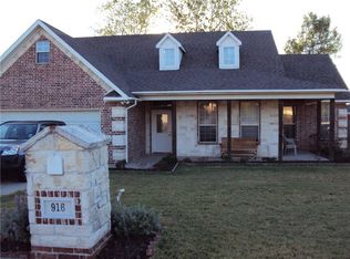 916 S Calder St, Howe, TX 75459
