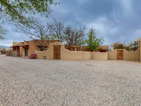 169 State Highway 503, Santa Fe, NM 87506