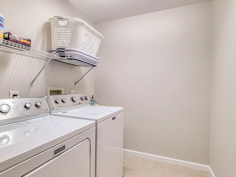 9100 Atlantic Ave #1 — Photo 32