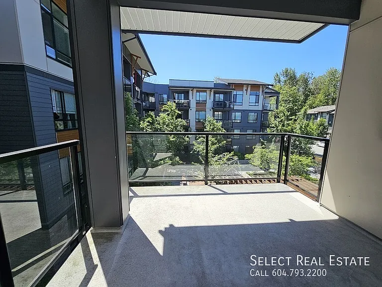7506 199a St #326 — Photo 14