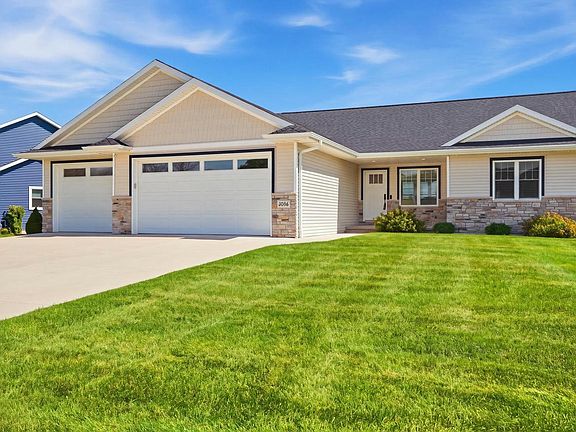 2nd image of 3126 Sandy Ridge DRIVE