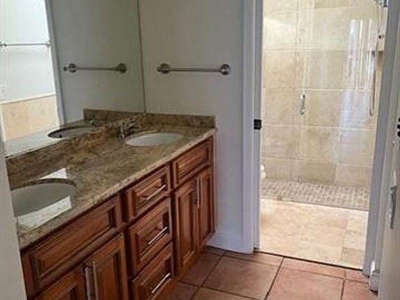 5th image of 1311 Seagrape Cir #0