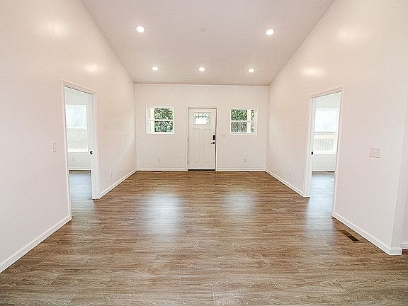 5th image of 7131 Remagen Ln