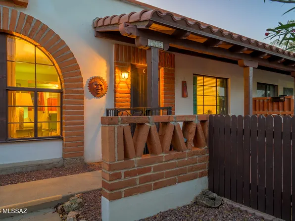 468 S Paseo Lobo, Green Valley, AZ 85614