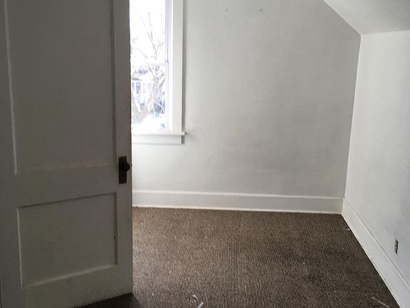 3rd image of 3906 E Van Norman Ave #A