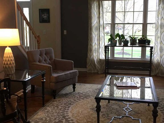 5th image of 7596 Hedgewood Cir