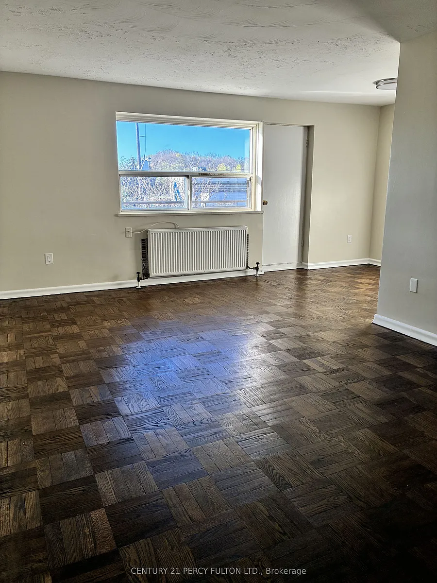 Building Photo - 1305 Wilson Ave #403