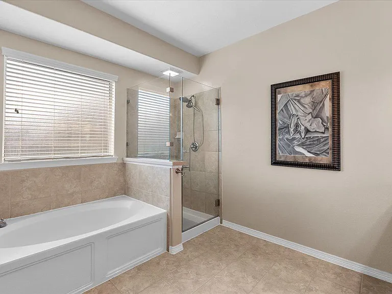 2875 Torano Cir — Photo 18