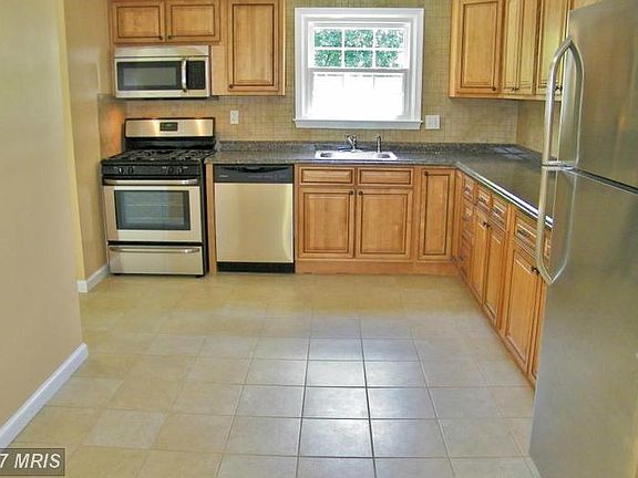 5th image of 3335 Tidewater Ct #C-3
