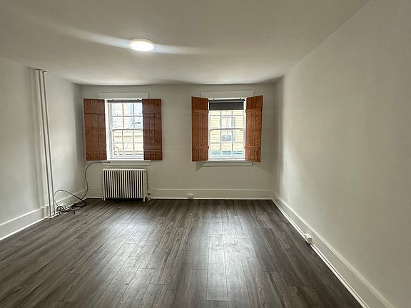 5th image of 51 1/2 Maryland Ave