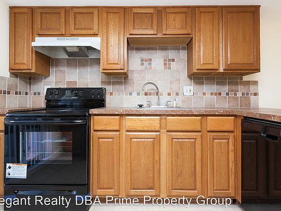 3rd image of 409 Sheoah Blvd Unit 21-2