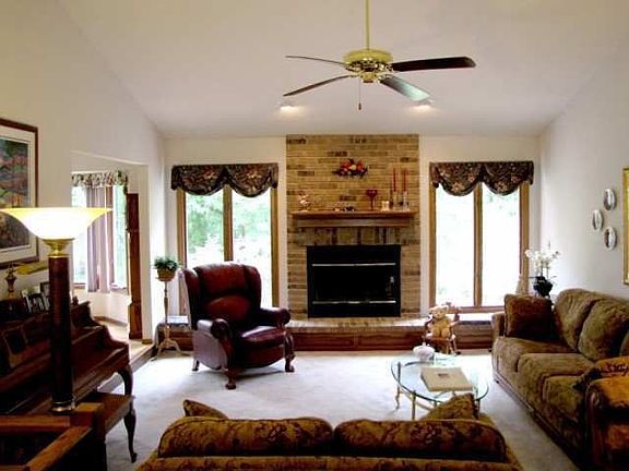 Living Room & Fireplace
