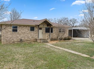 1411 Newport Rd, Lone Grove, OK 73443
