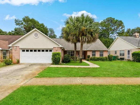 855 Mande Ct, Shalimar, FL 32579