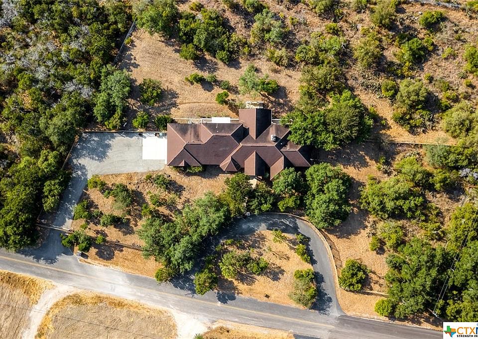 1st image of 5060 River Oaks Dr