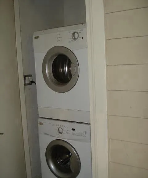 private washer dryer
