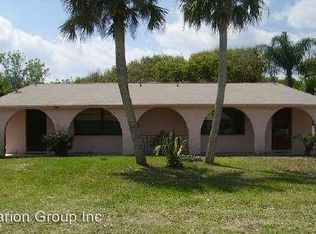 2258 S Daytona Ave #B, Flagler Beach, FL 32136