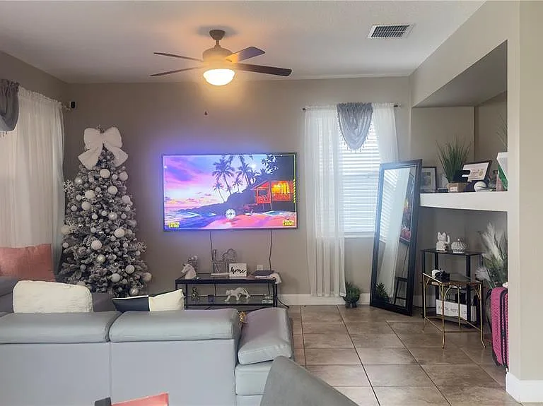 2727 Amanda Kay Way — Photo 6