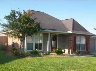 10027 Asheville Dr, Denham Springs, LA 70706